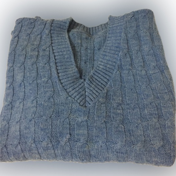 Vintage 80’s cable knit sweater women’s medium periwinkle blue v-neck cottage - Picture 3 of 3